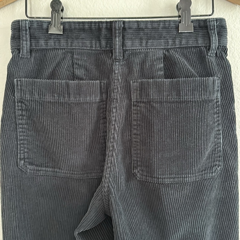 Everlane The Corduroy Straight-Leg Crop in Black - Picture 5 of 6